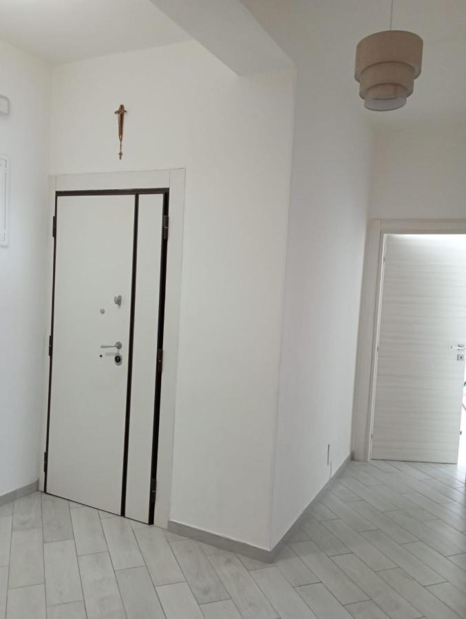 Family Apartment Бриндізі Екстер'єр фото