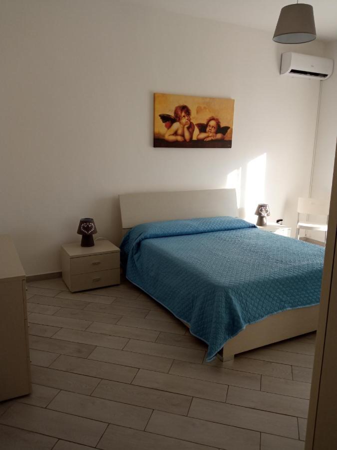 Family Apartment Бриндізі Екстер'єр фото